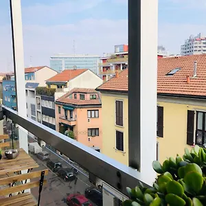 Appartamento Morivione - Bocconi Free Parking, Milano