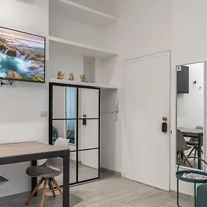 Appartamento Relstay - Porta Romana - 1br, Milano